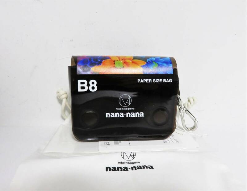 送料無料 新品 nana-nana × mika ninagawa B8 クリア ポーチ ブラック ナナナナ 蜷川実花 小物入れ PVC