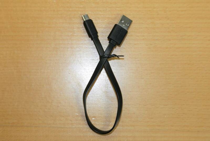 【中古品】USB.A to USB.microBケーブル　0.2ｍ（コネクタ含む端から端まで26㎝） #Ravpower