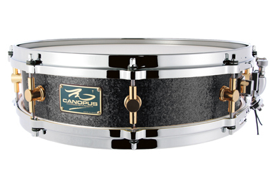 The Maple 4x14 Snare Drum Black Spkl
