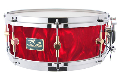 The Maple 5.5x14 Snare Drum Red Satin