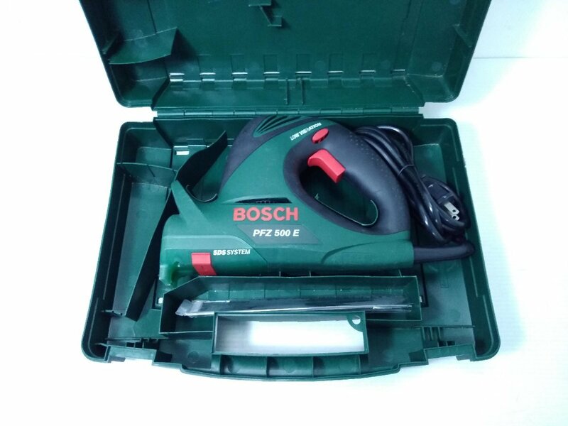 ●BOSCH ボッシュ PFZ500E 電気のこぎり 電動工具 切断機 ブレード2本付き【20345774】