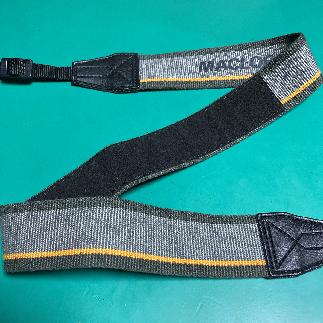 ★ カメラストラップ 中古品 R00415