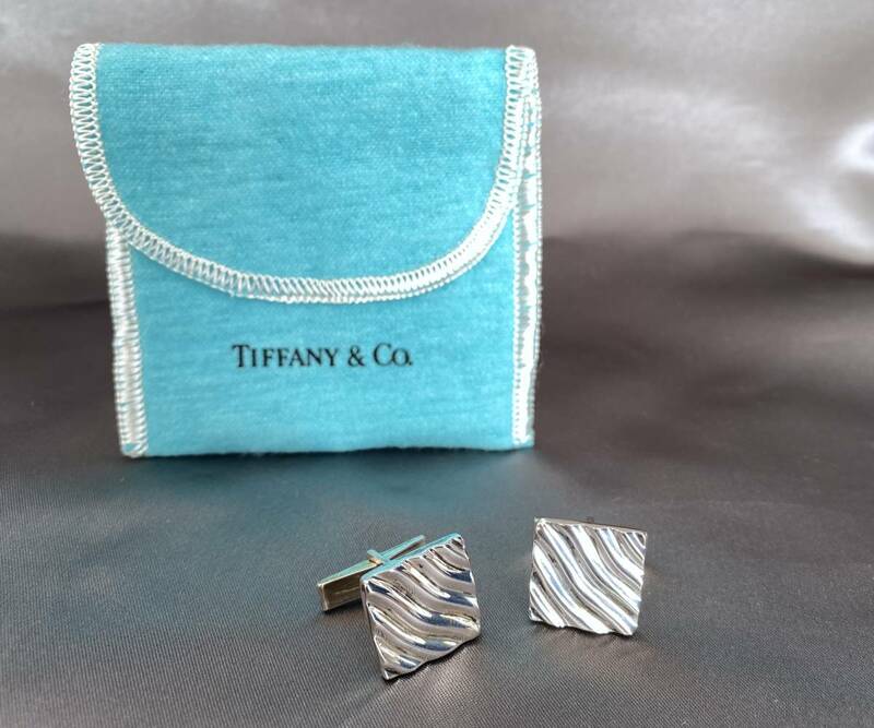 TIFFANY&Co. ティファニー カフス スターリング シルバー 925 スクエア 波模様 曲線 正方形 メンズ ポーチ 小物 カフリンクス 銀 P733