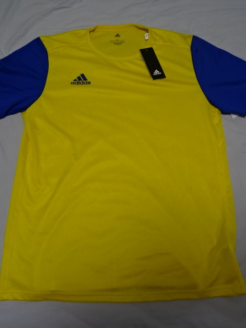 ★☆Adidas アディダス サッカー練習用 Tシャツ UKサイズL（日本サイズL～XL相当） イギリス購入品 【新品・未使用品・タグ付き】☆★