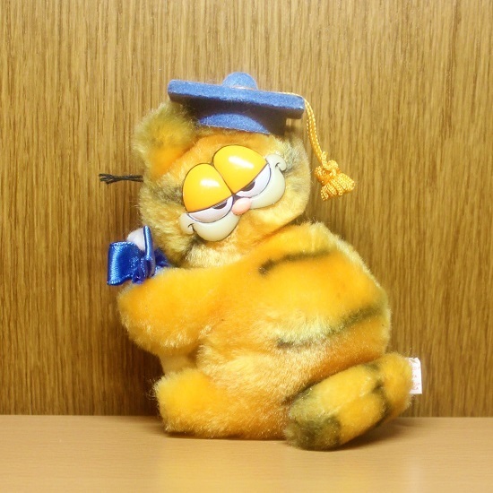 ガーフィールド　フィギュア　大学　モコモコ　クリップ　ぬいぐるみ　 Garfield 　アメトイ　アメリカ　ネコ