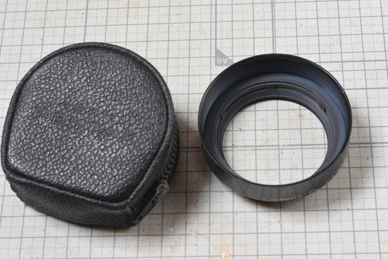 ＃802　径49ｍｍ樹脂製フードと革ケース　標準レンズ用