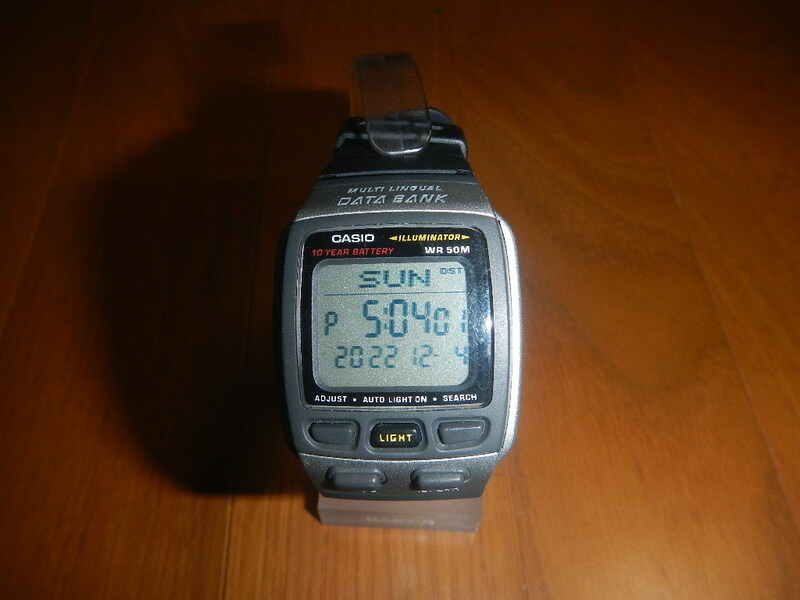 カシオ　デジタル腕時計　データバンク