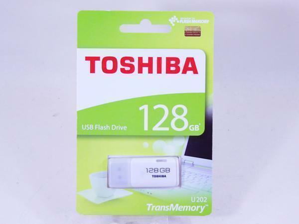 同梱可能 KIOXIA (旧東芝) USBメモリ 128GB　128ギガ フラッシュメモリ 過渡期につき柄変更あり