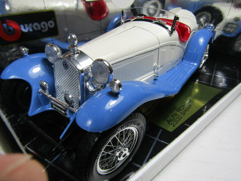 Alfa Romeo 8C 2300 Spider スパイダー Road model 1/18 アルファロメオ トリコロール 1932 Made in Italy イタリア製 Grand Prix Racing