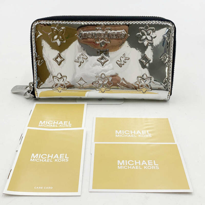 ◆◇美品　MICHAEL KORS　マイケル・コース　財布・小物類 マイケル・コース ラウンドファスナー財布 シルバー◇◆