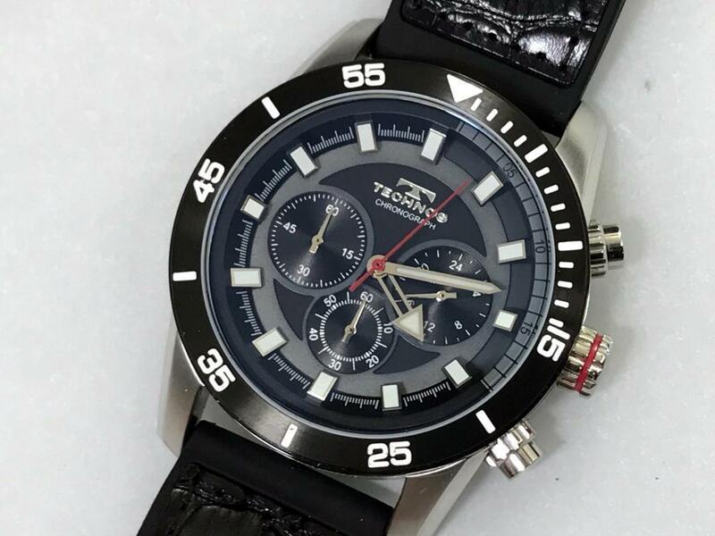 テクノス 腕時計 メンズウォッチT0A52TB