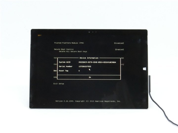 中古　SurfacePro　1631◆Corei5　4300U　◆M.2 SSD128GB◆メモリ4GB◆　　バッテリー充電できない為ジャンク扱い 　