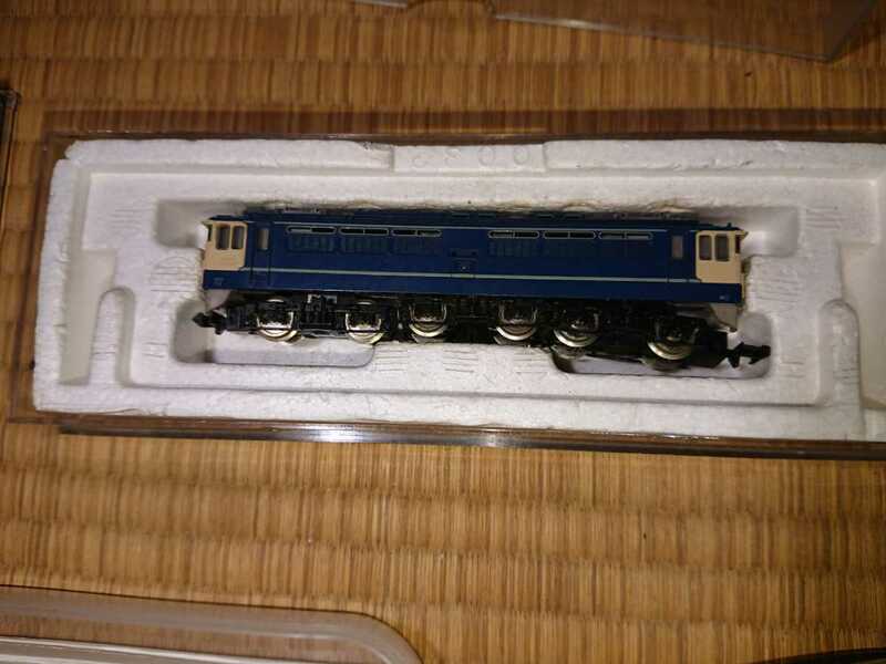 Nゲージ 電気機関車 3061-1EF65 1000