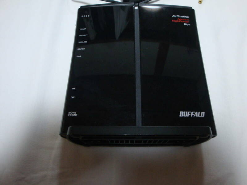 中古ジャンク扱い　バファロー　BUFFALO　Air Station NFINITI High Power Giga WZR-HP-G300NH