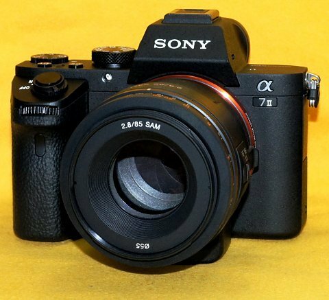 ★一発即決★ソニー α7 II★純正のレンズ＆本革ケース等付★位相差AFや手ぶれ補正内蔵★最新ファームウェアに更新済です★SONY ILCE-7M2★