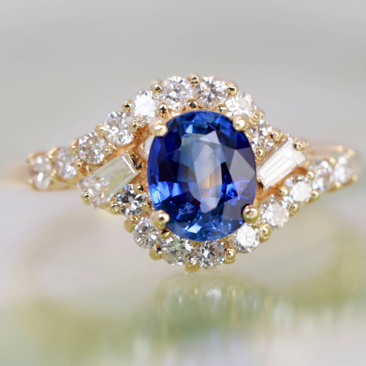 K18 YG サファイア 0.978ct ダイヤモンド リング 9号 750 ブルーサファイア メーカー刻印有り