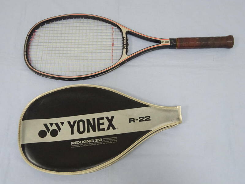 (Q-ち-609)YONEX テニスラケット R-22 REXKING 22 カバー付 硬式 中古