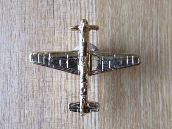 古い ピンバッジ : プロペラ機 飛行機 金 ゴールド 乗り物 航空 ピンズ #V