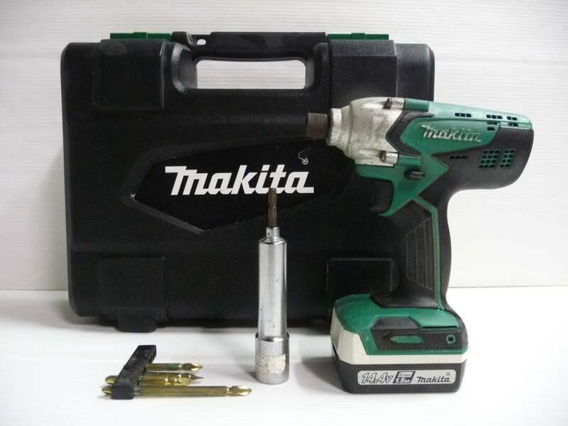 makita マキタ 充電式インパクトドライバ M695D