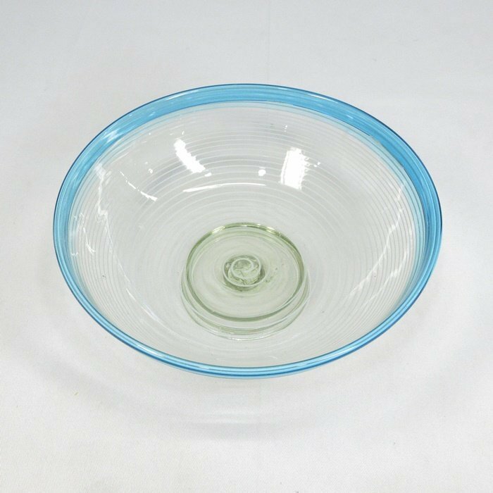 【E3784】アンティーク 和ガラス 時代物 青縁 輪線 ガラス鉢 ガラスボウル 大正 径21.5cm