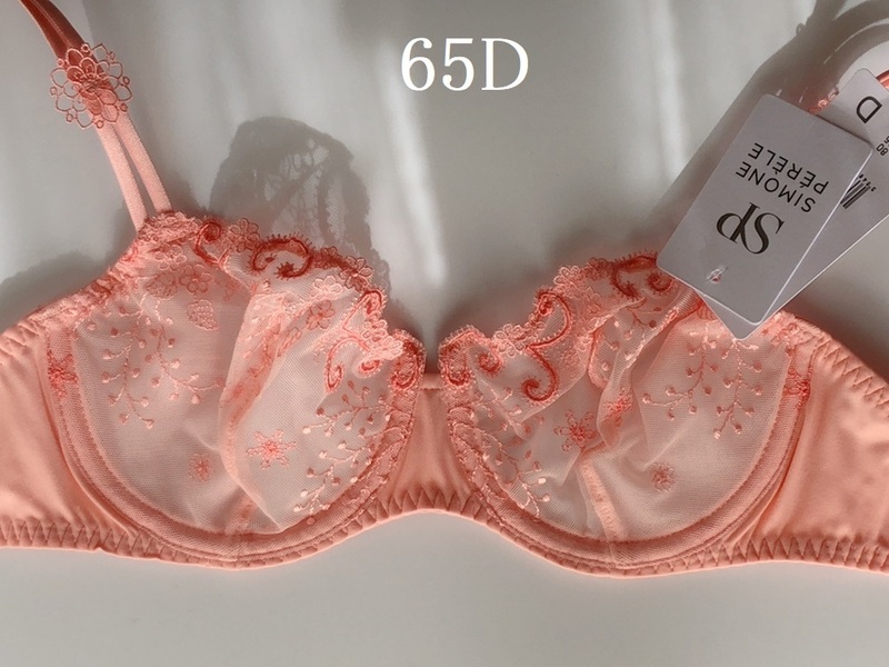 D65☆シモーヌ ペレールSimone Perele　可愛いピンク　ブラ　海外高級下着