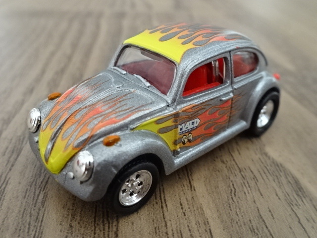 Hot WHeeLS HW Volkswagen Beetle 1/64 VW ホットウィール フォルクスワーゲン ビートル ムーンアイズ ミニカー MOONEYES Toy Car 