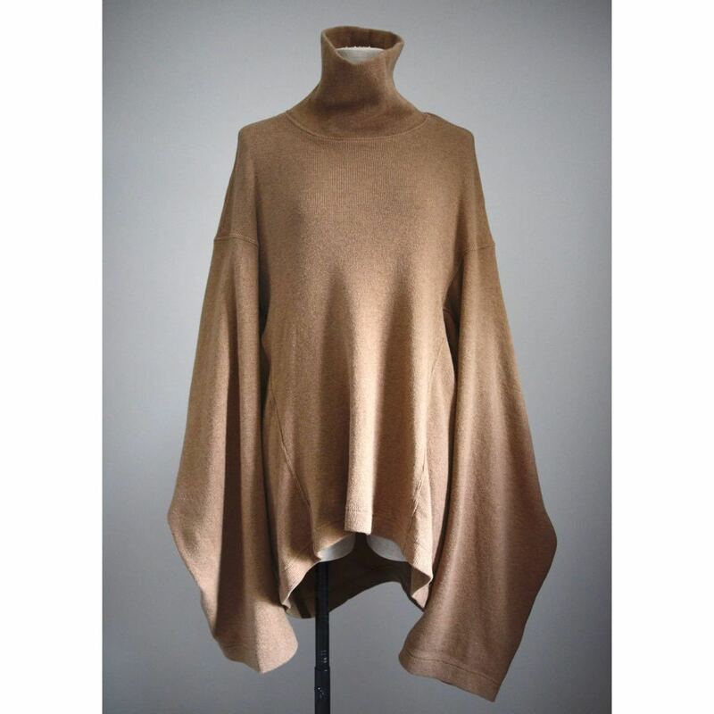 HED MAYNER AW2020 OVER SIZED SWEATER col.LIGHT BROWN size.S
