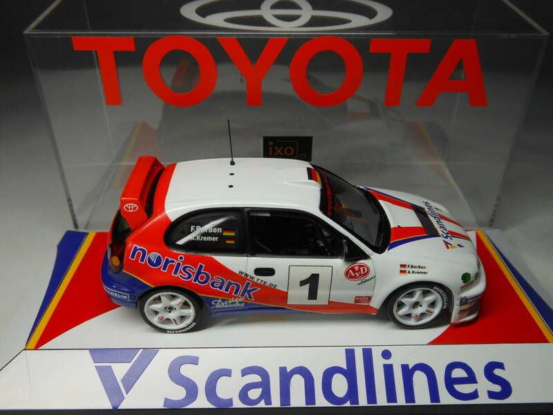 イクソ 1/43 トヨタ・カローラ WRC…＃1 アーミン・クレマー／F.バーベン … ユーロピアン・チャンピオン 2001