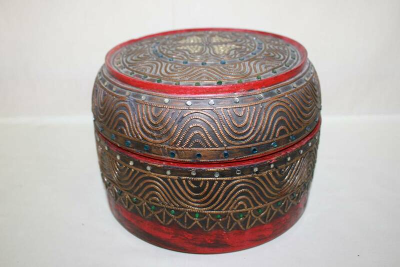 中央アジア ウズベキスタン 古無垢漆塗 宝飾食籠 くりぬき 木製