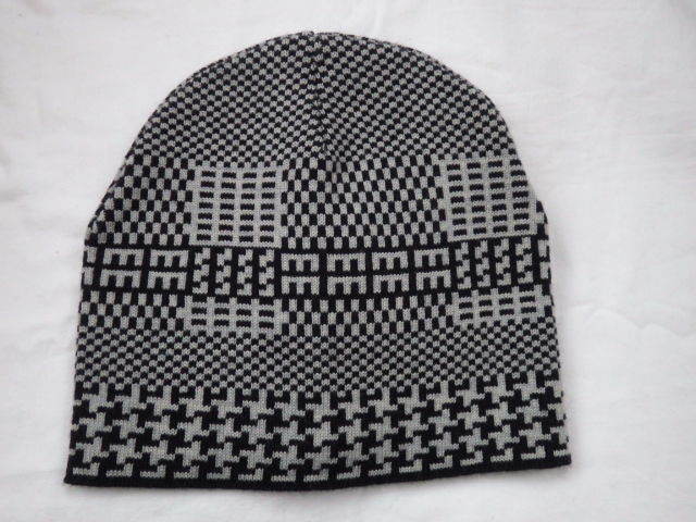 Cuzco ホールガーメント 毛100％ 帽子 フリーサイズ ニット生地 ブラック 男女OK 他カラーやマフラー手袋など関連商品も出品中