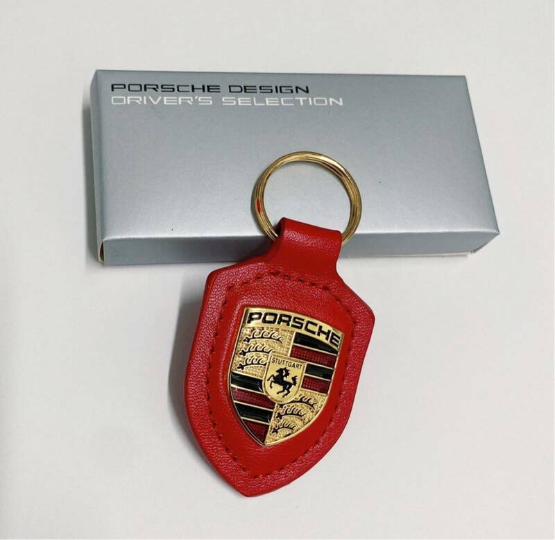 PORSCHE ポルシェ クレスト キーホルダー赤色