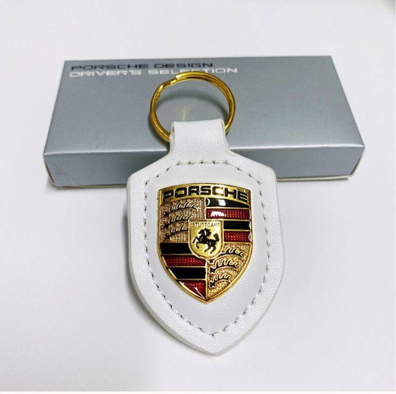 PORSCHE ポルシェ クレスト キーホルダー白色　ホワイト