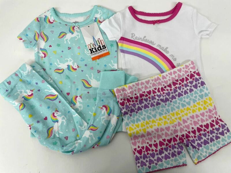 新品■Kids 女の子 半袖 パンツ 4点セット 4 / 4歳 レインボー 虹 ハート かわいい♪ まとめてお得