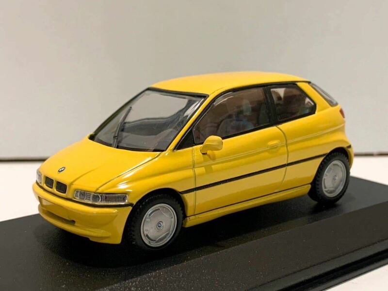 MINICHAMPS ミニチャンプス　BMW E1 ビーエム 1/43 ビンテージ　レア　希少　ミニカー