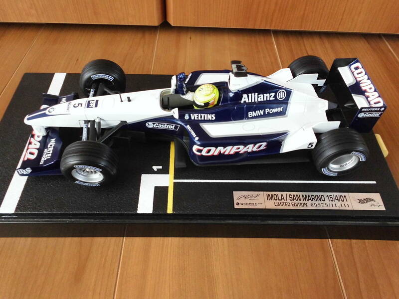 【ホットホイール】1/18 BMW　ウィリアムズ　FW23　2001年　R.シューマッハ　サンマリノGP　イモラサーキット