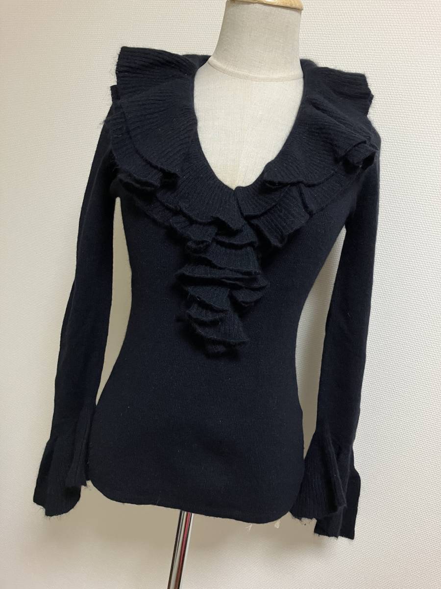 美品★トラッゾドンナ立体フリルアンゴラ混ウールリブニット★ブラック★9450