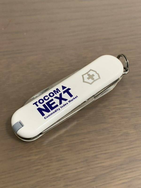 限定　未使用　ビクトリノックス　TOCOM NEXT クラシック　SD Victorinox classic マルチツール コラボ