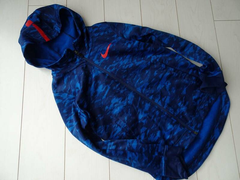 ★NIKE ナイキ★裏起毛 フルジップジャケット 防寒アウター パーカー キッズＬサイズ 150～160相当 青 ブルー
