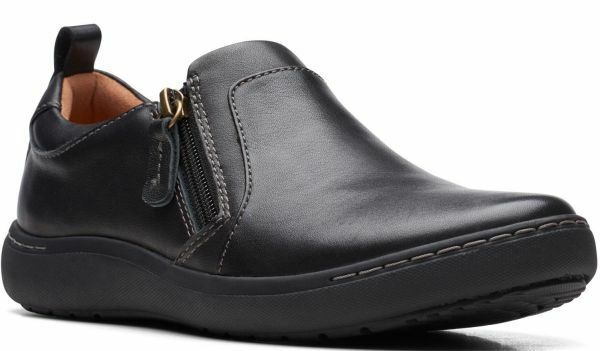 Clarks 25cm フラット ローファー ジッパー スリッポン 軽量 レザー 厚底 ブラック ソフトインソール フォーマル スニーカー RRR67