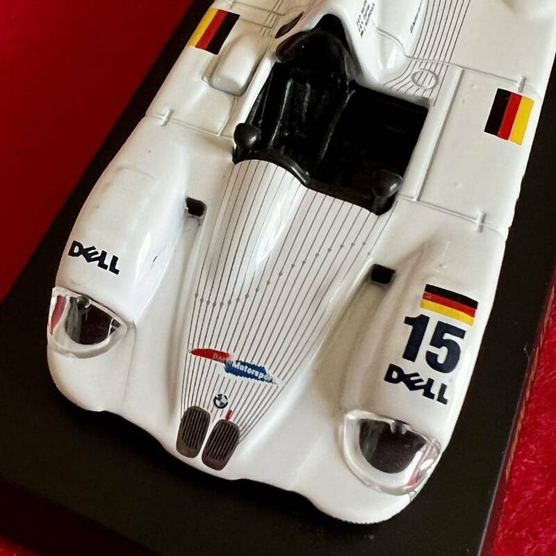 京商1/64 BMW V12 LMR-1999 Le Mans No.15 カード有り　紙箱、ブリスターケース無し
