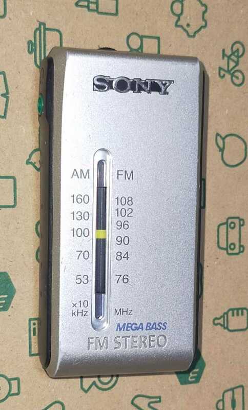 SRF-S86 ソニー 美品 受信確認済 完動品 ワイドFM AM FM ポケットラジオ ライターサイズ 通勤 防災 野球 競馬 SONY 320436