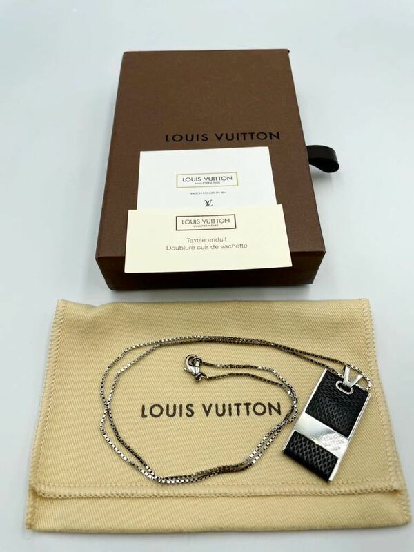 極美品 ルイヴィトン ネックレス M66023 ダミエグラフィット メンズ レディース ペンダント 財布 LOUIS VUITTON モノグラムエクリプス 