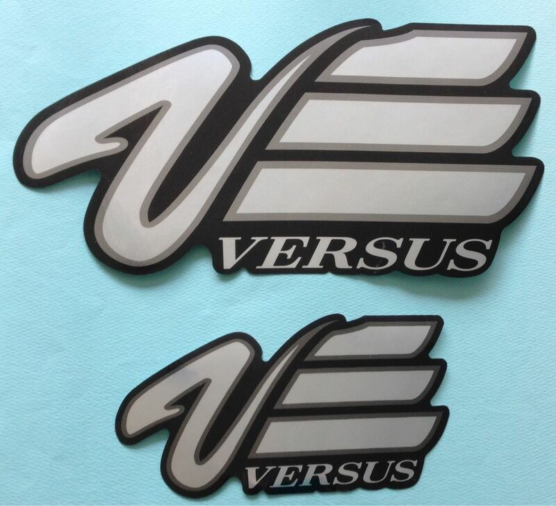 VERSUS　ステッカー・大小２枚セット