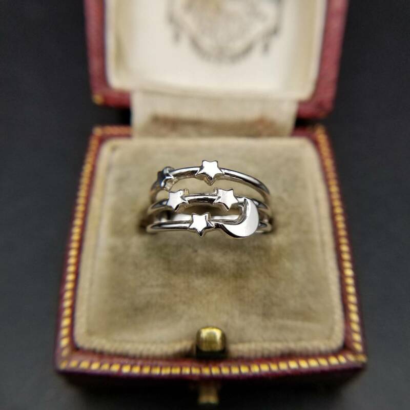 AVON 星 月 シルバートーン 米国 ヴィンテージ リング ３連 レイヤー 指輪 ビンテージ コスチュームジュエリー