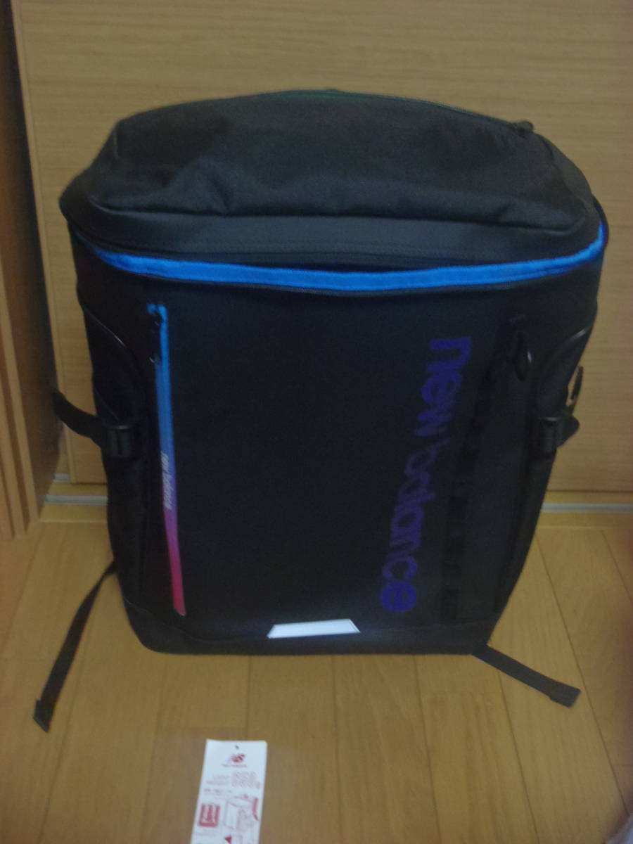 新品～新古品　ニューバランス リュック 限定カラー　JABL2613　 new balance 30L　ボックス型