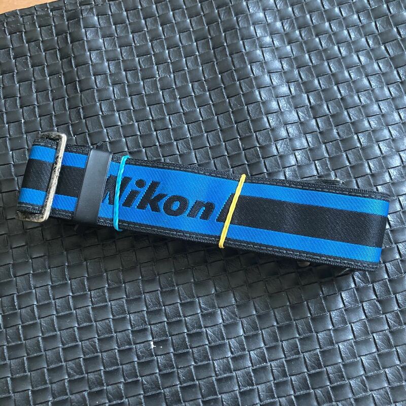【送料無料】Nikon ニコン カメラ ストラップ 青色(ブルー)×黒色(ブラック)