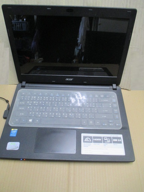 エイサーAcer Aspire ES1-431 ノートパソコン (O15)