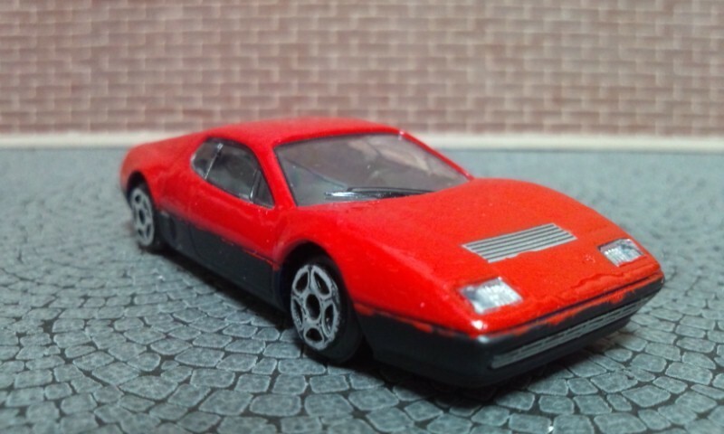 【中古品】 1/64 Ferrari 512 BB　①