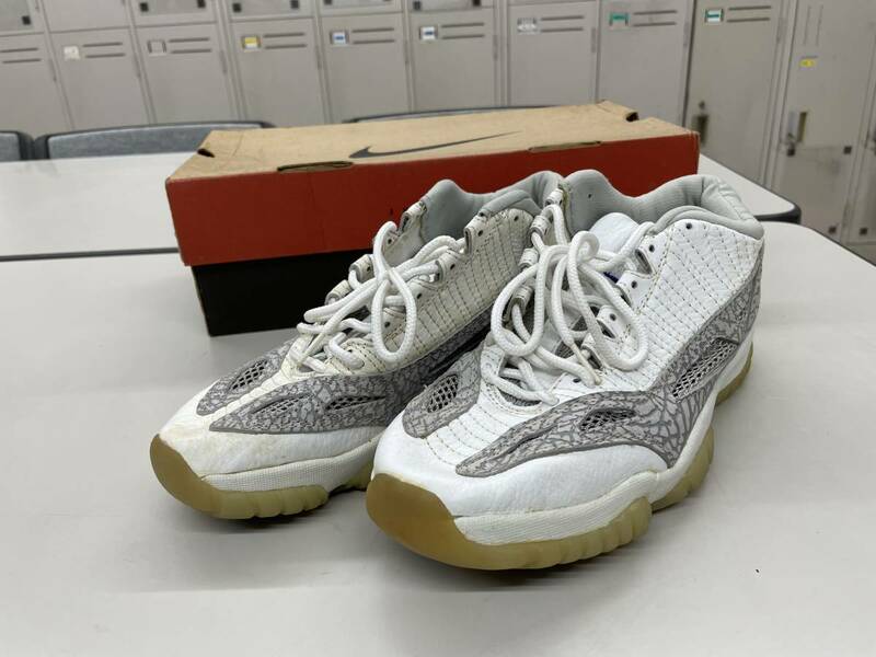 NIKE AIR JORDAN 11 RETRO LOW US8 　デッドストック　箱付