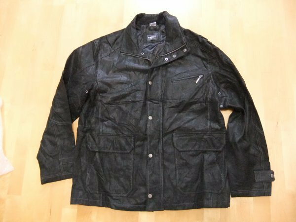 MEN　PLUS　イタリア製　レザーライダースジャケット　黒　９０ｓ　Vintage 　総柄　３Lサイズ相当　フルジップアップ　